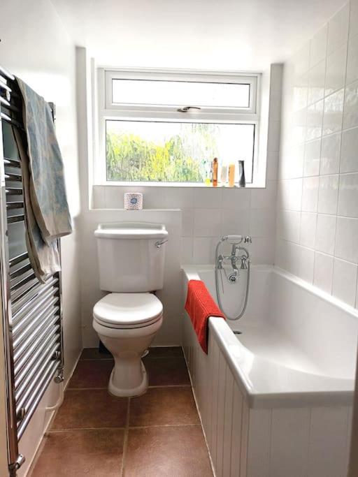 Period Near Suffolk Coast And Forest Holiday home